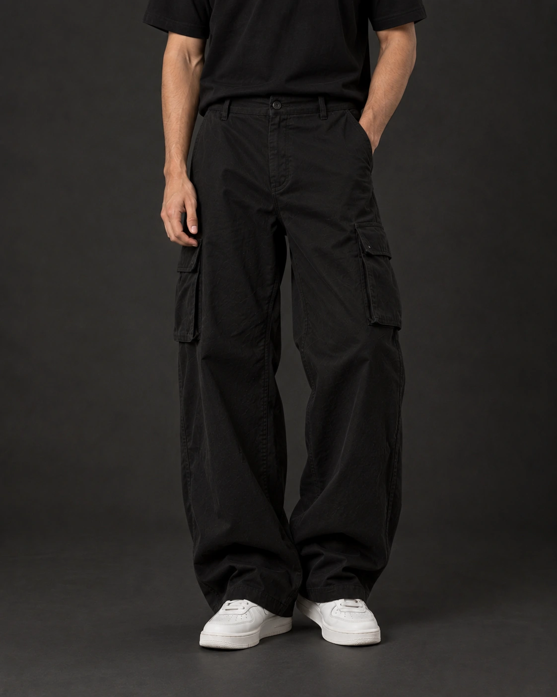 Baggy black cargo trousers – Haseen Wears
